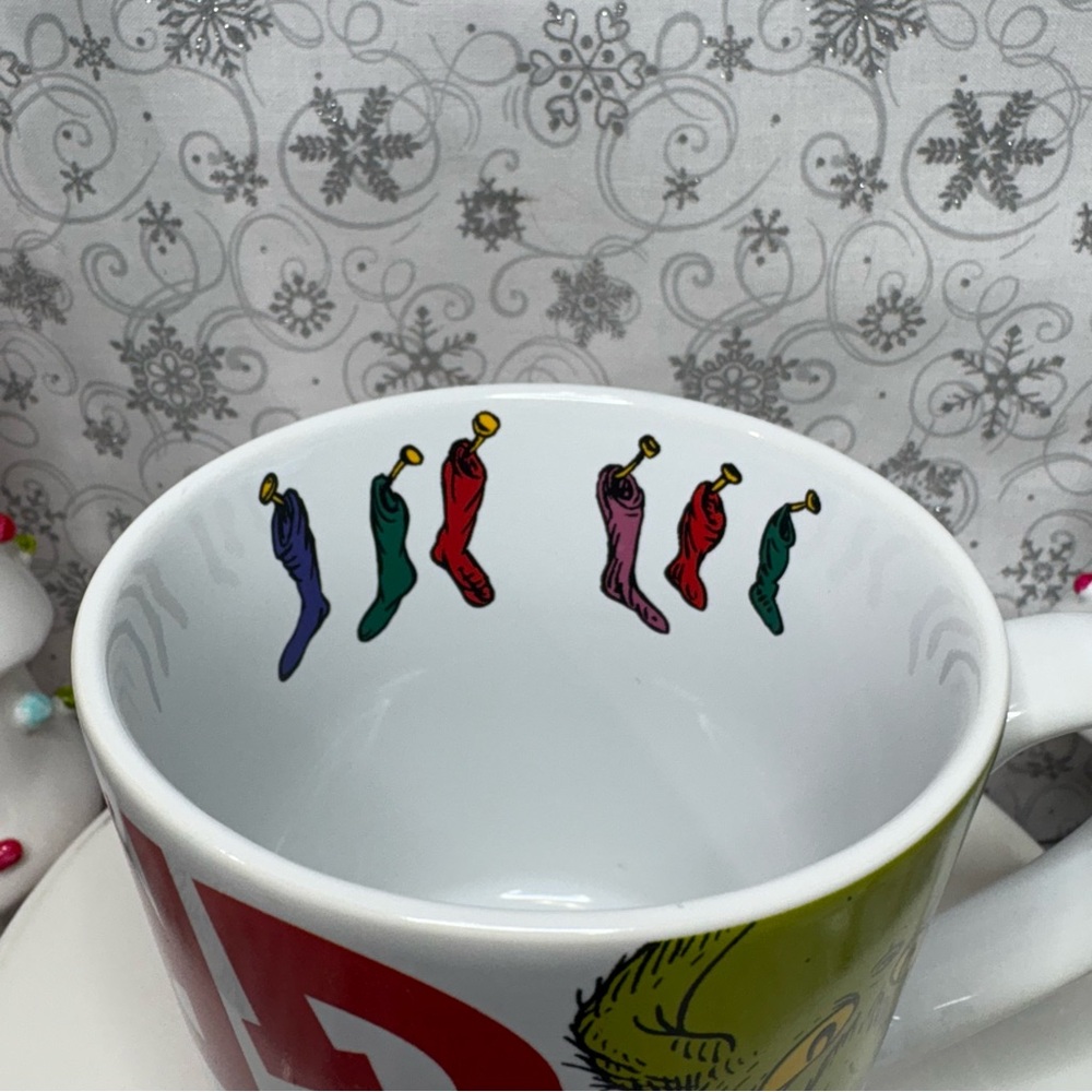How The Grinch Stole Christmas 65th Anniversary Stockings Ceramic Coffee Mugs x2 - Picture 12 of 12